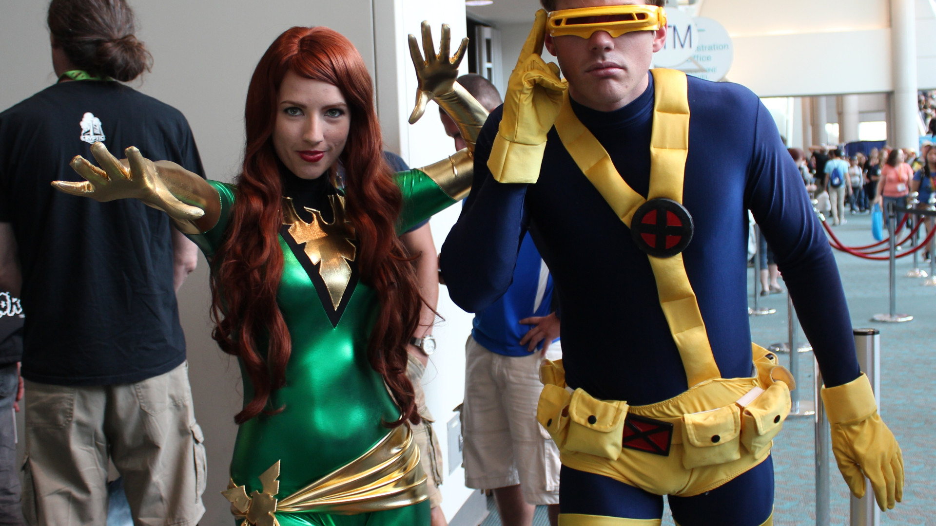 SDCC_2012_-_Phoenix_%2526_Cyclops_%25287560606774%2529.jpg
