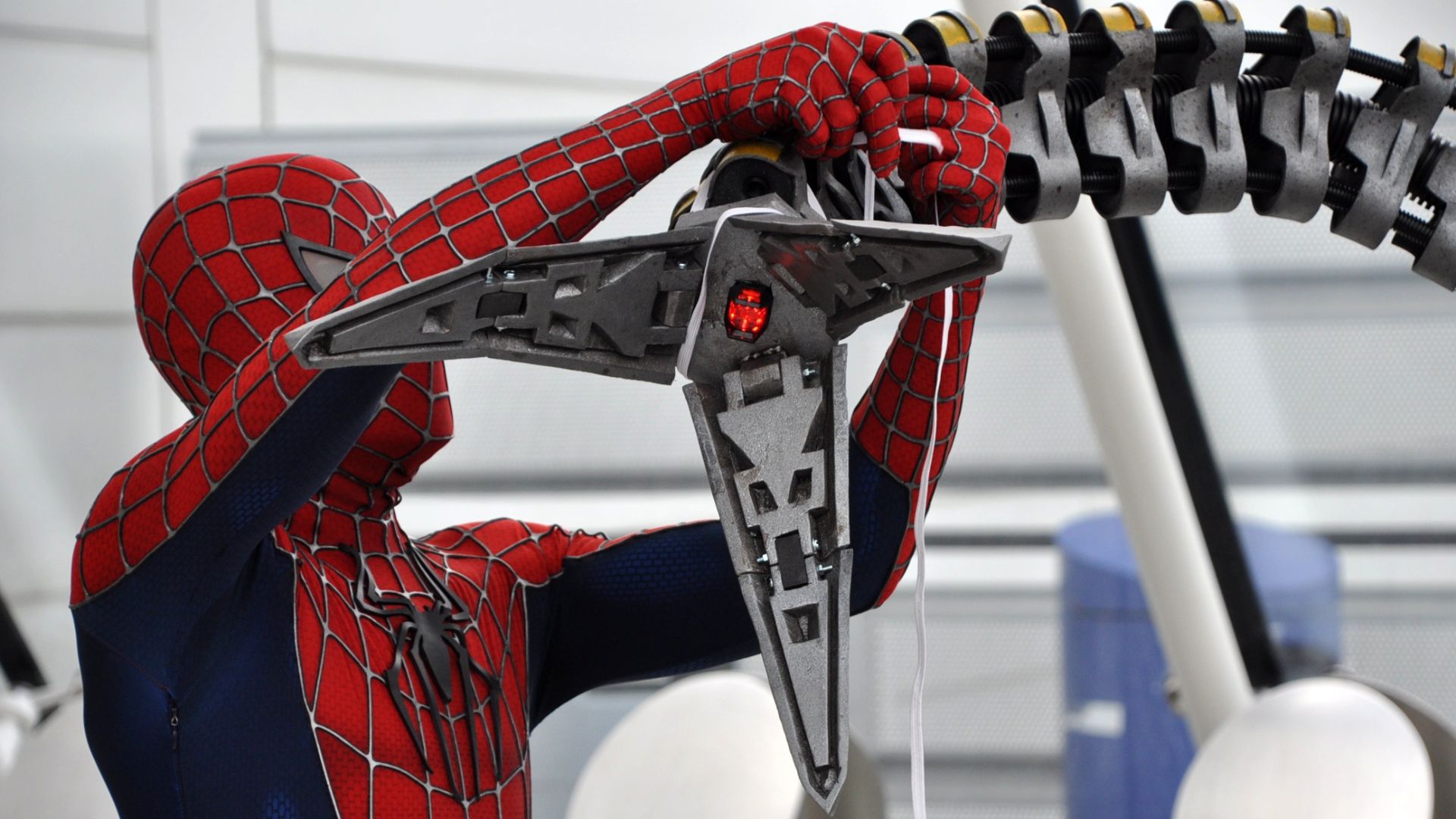 File:MCM 2013 - Spider-Man vs Doctor Octopus (8979322126).jpg