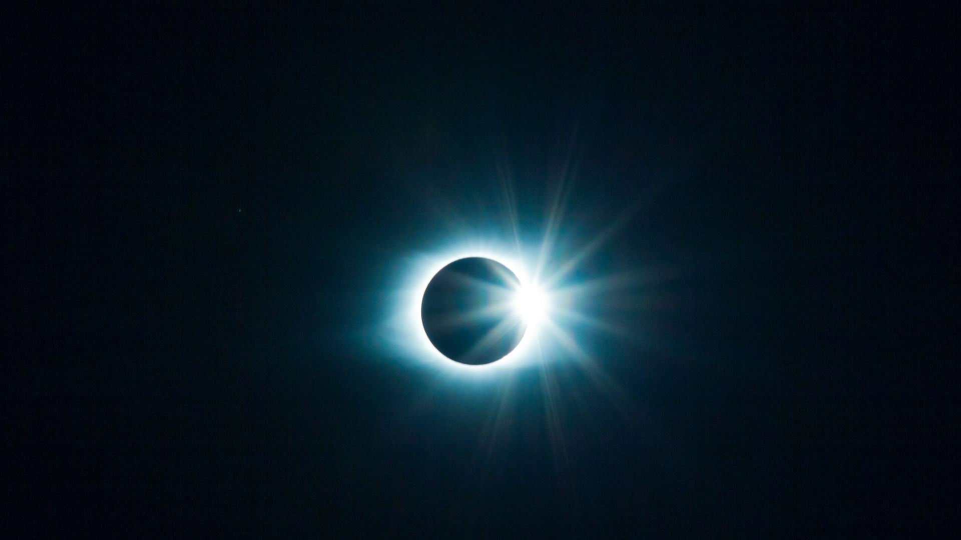 digital wallpaper of eclipse