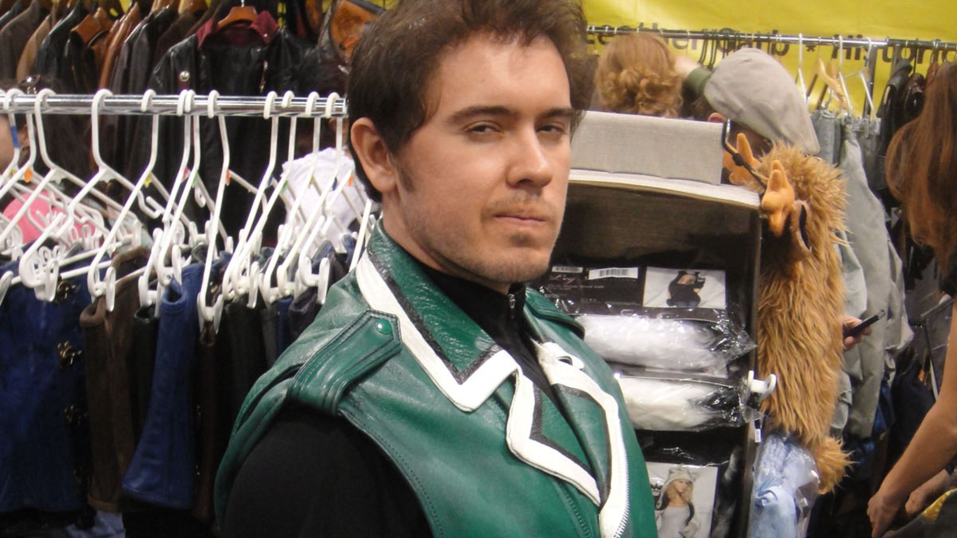 File:WonderCon 2012 - Guy Gardner Green Lantern (6873032824).jpg