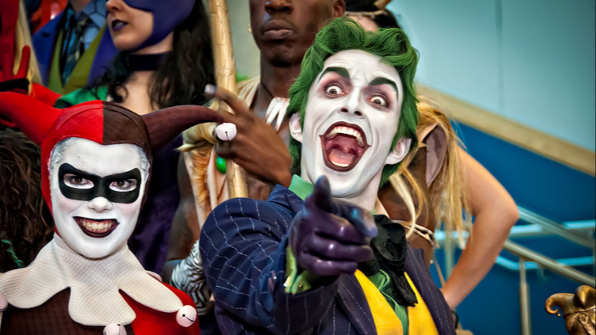 File:Big Wow 2013 - Harley Quinn & The Joker (8845261525).jpg