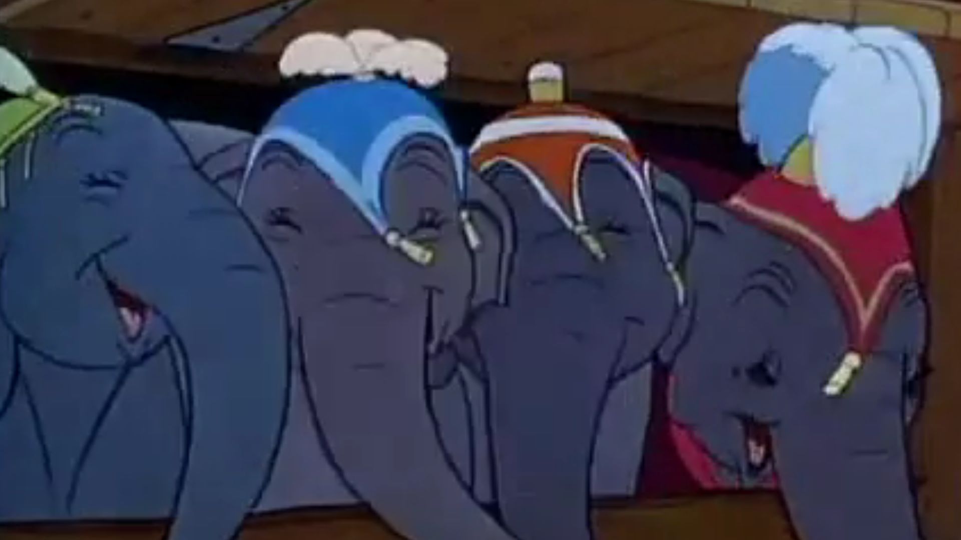 File:Dumbo 1941 - The Elephants.png
