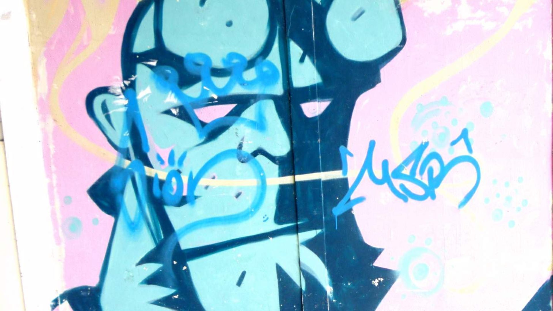 File:Espejo (Álava) - Graffiti 8.jpg