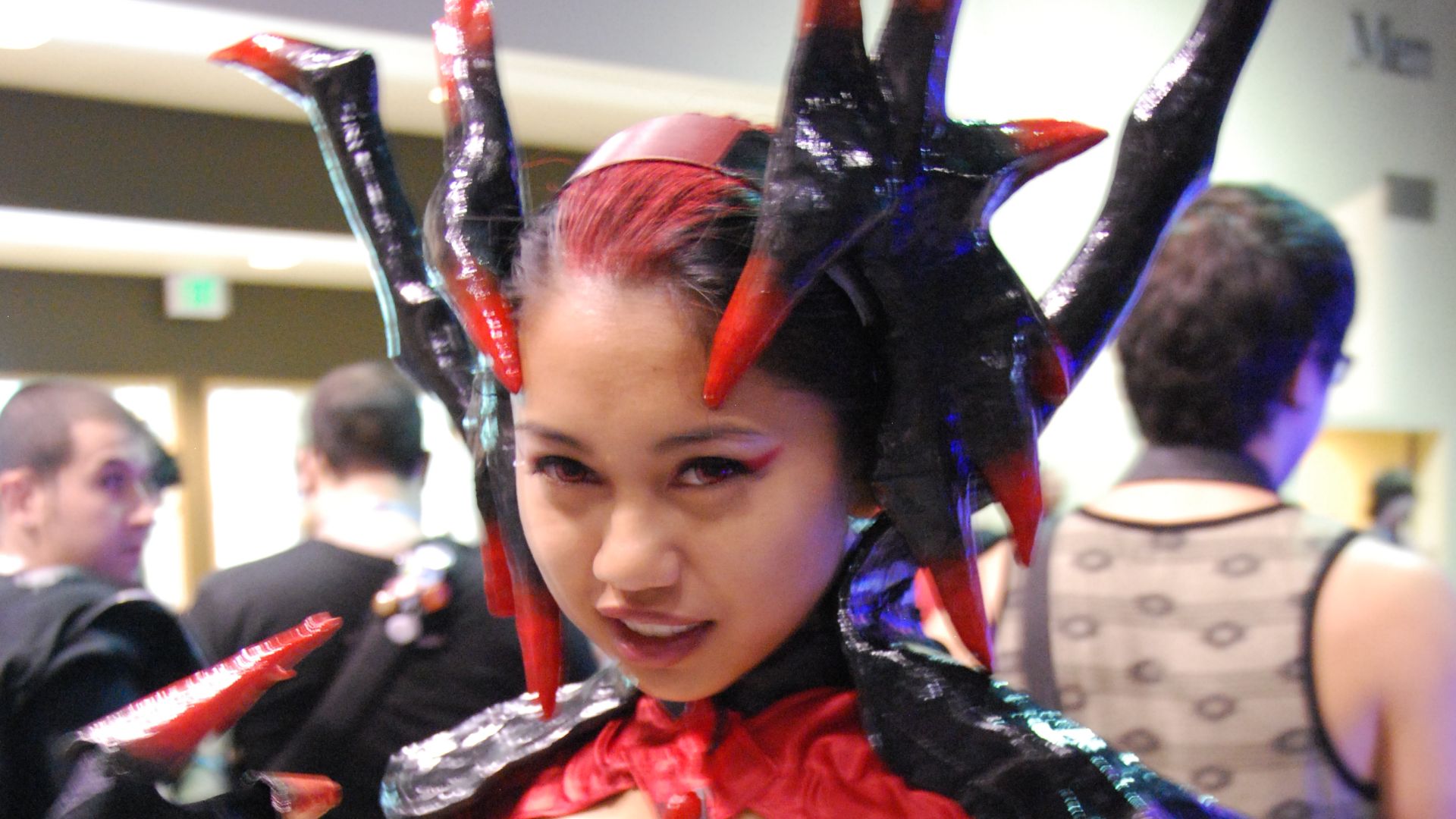 File:League of Legends? (9642148102).jpg