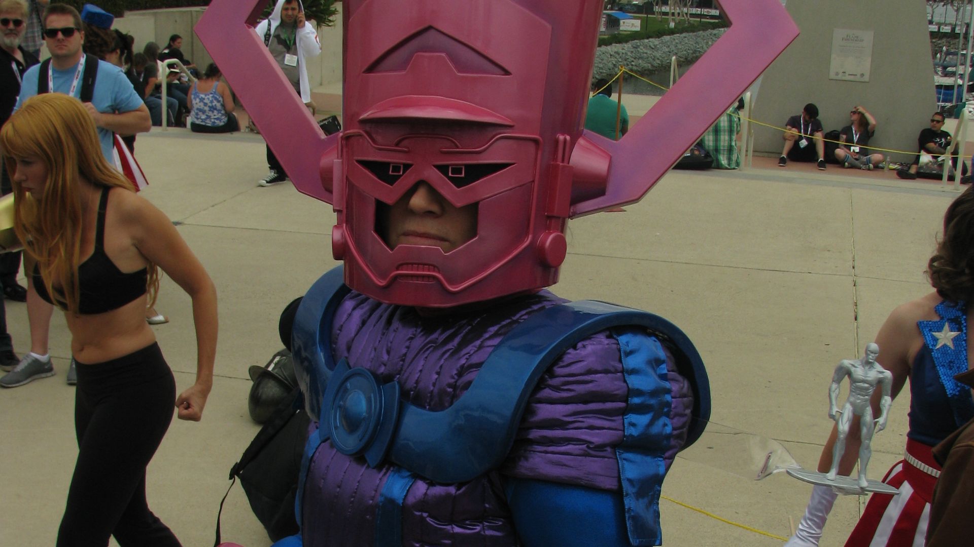 File:SDCC13 - Galactus (9348034846).jpg
