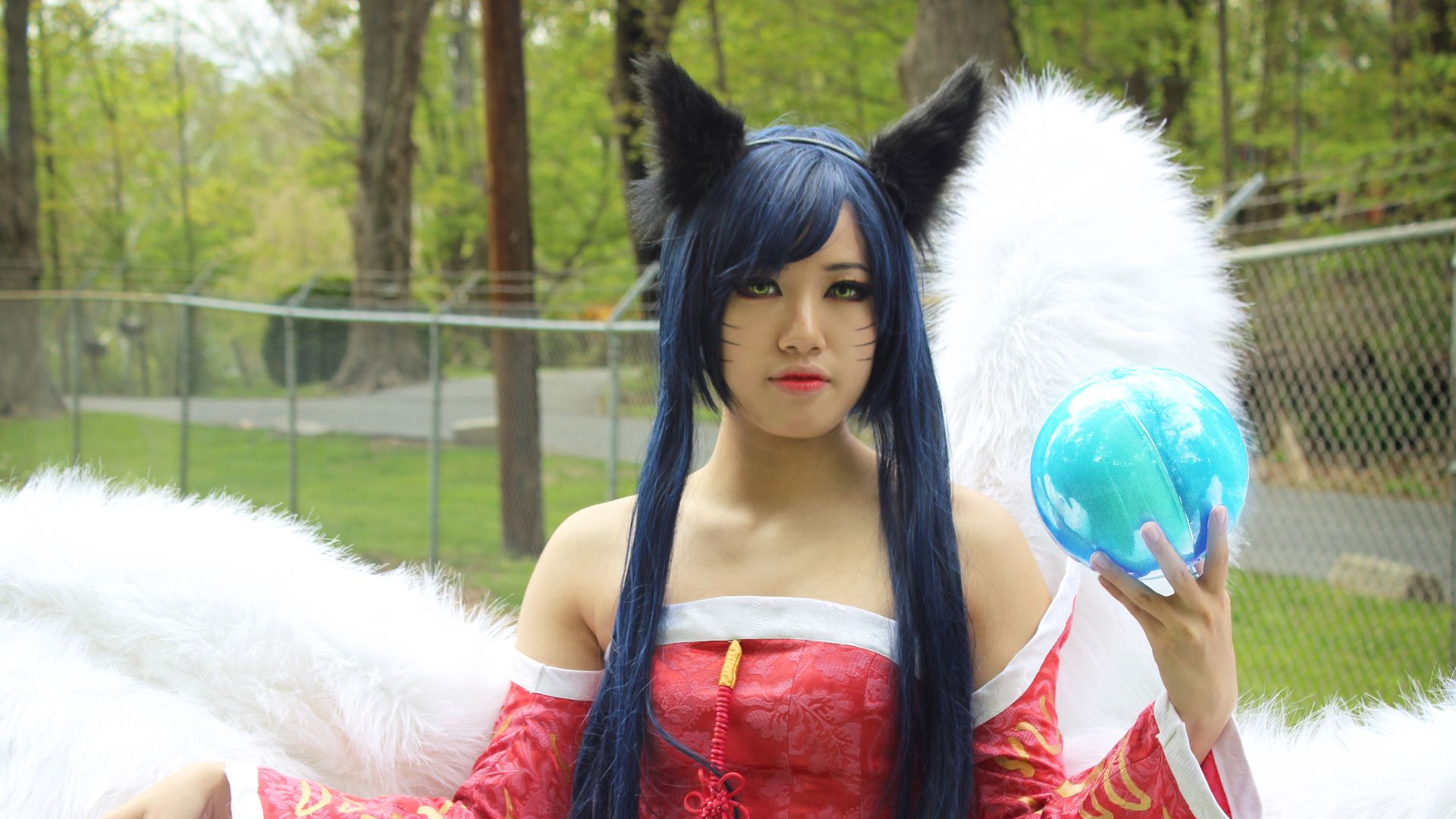 File:Ahri (14357081299).jpg