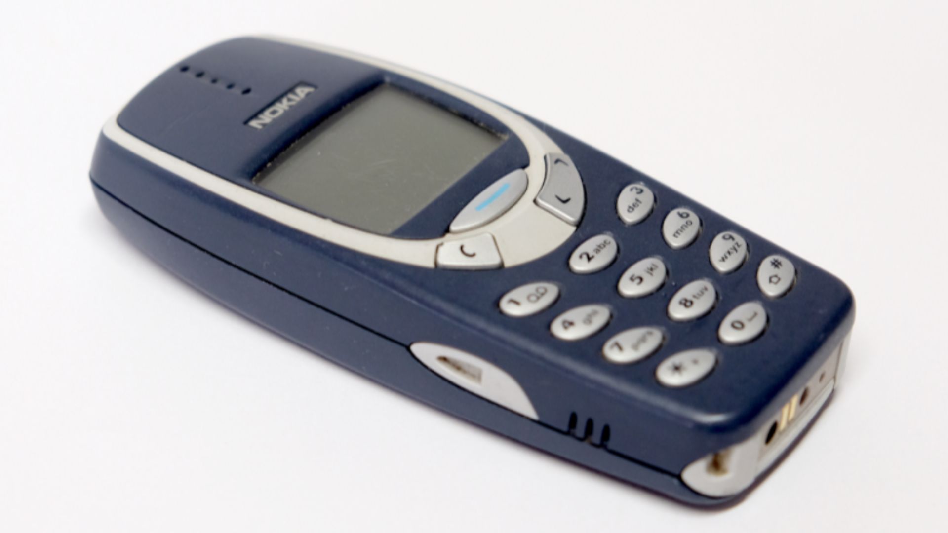 File:Nokia-3310.png