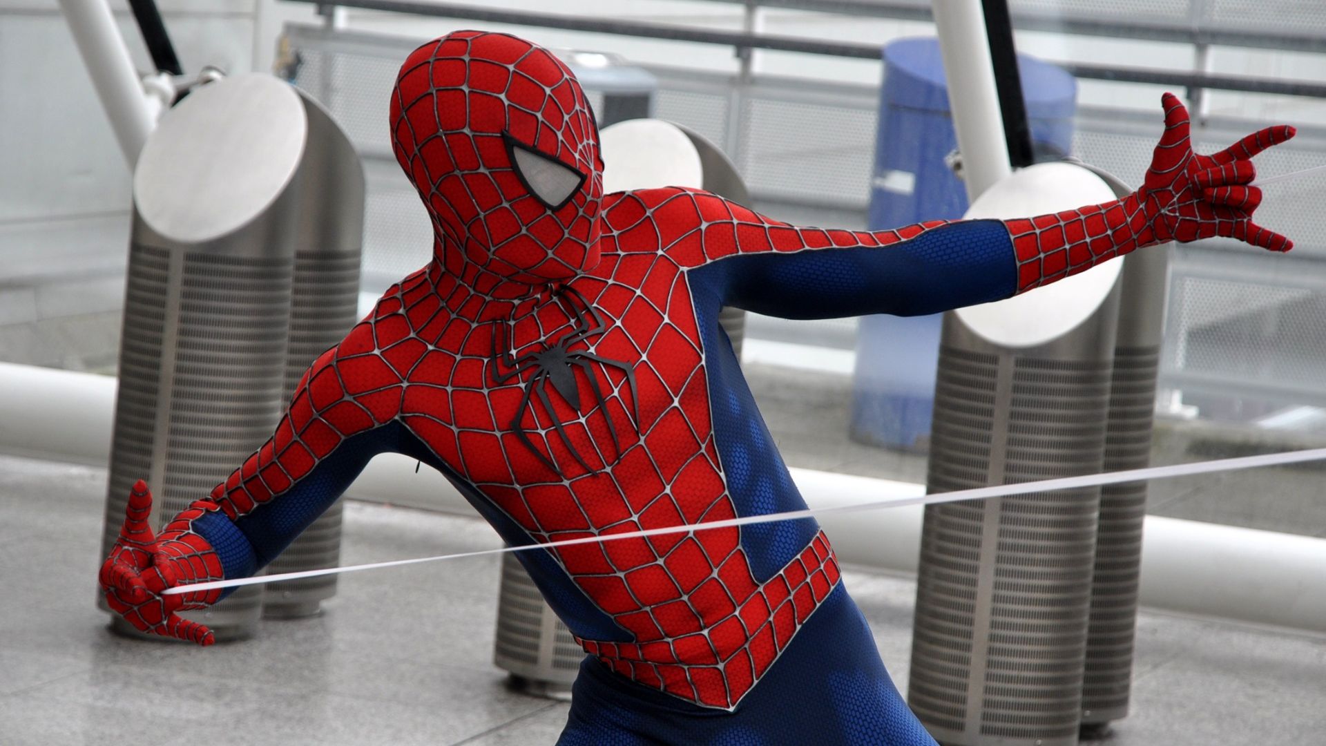 File:MCM 2013 - Spider-Man vs Doctor Octopus (8979319692).jpg