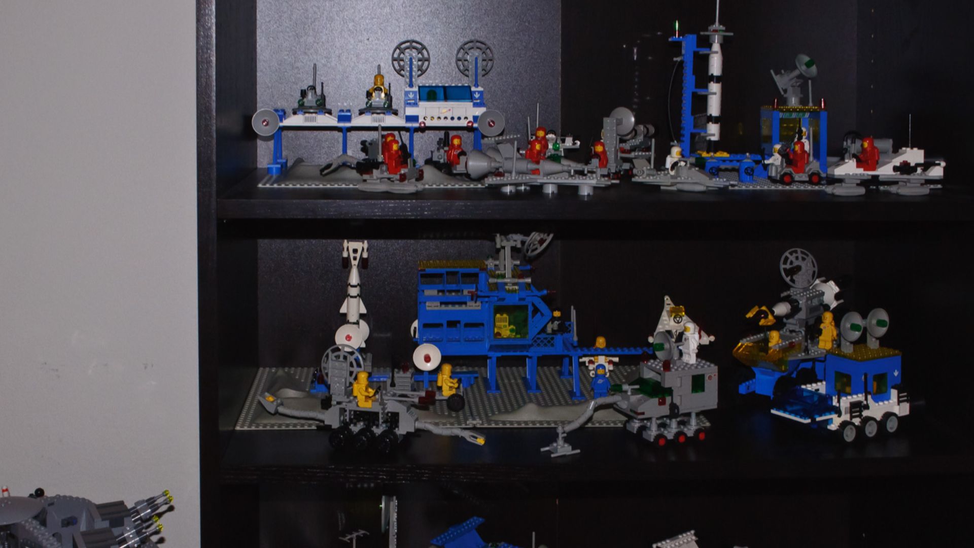 File:Lego Classic Space collection.jpg