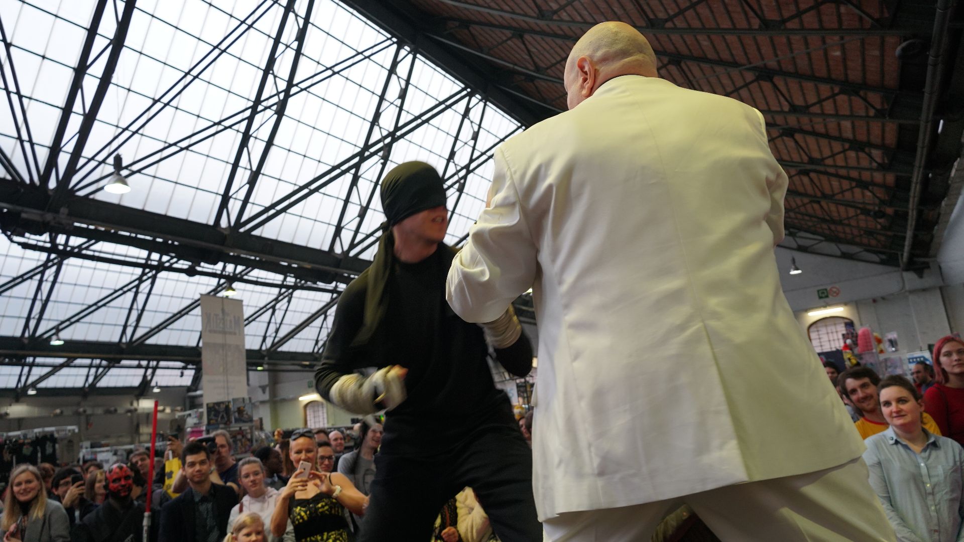 File:Cosplay of Kingpin and Daredevil at Brussels Comic Con 2019 (33424504618).jpg