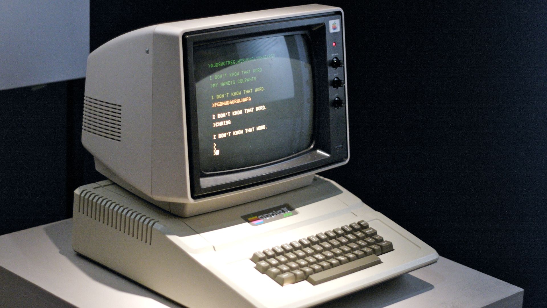File:Apple II Plus, Museum of the Moving Image.jpg