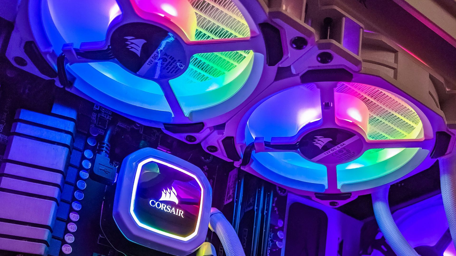 black and blue computer tower