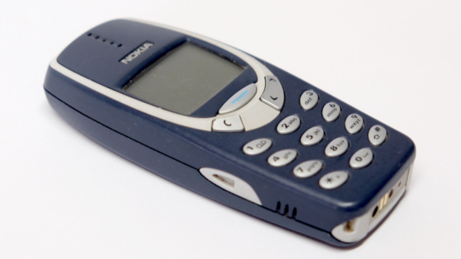 File:Nokia-3310.png
