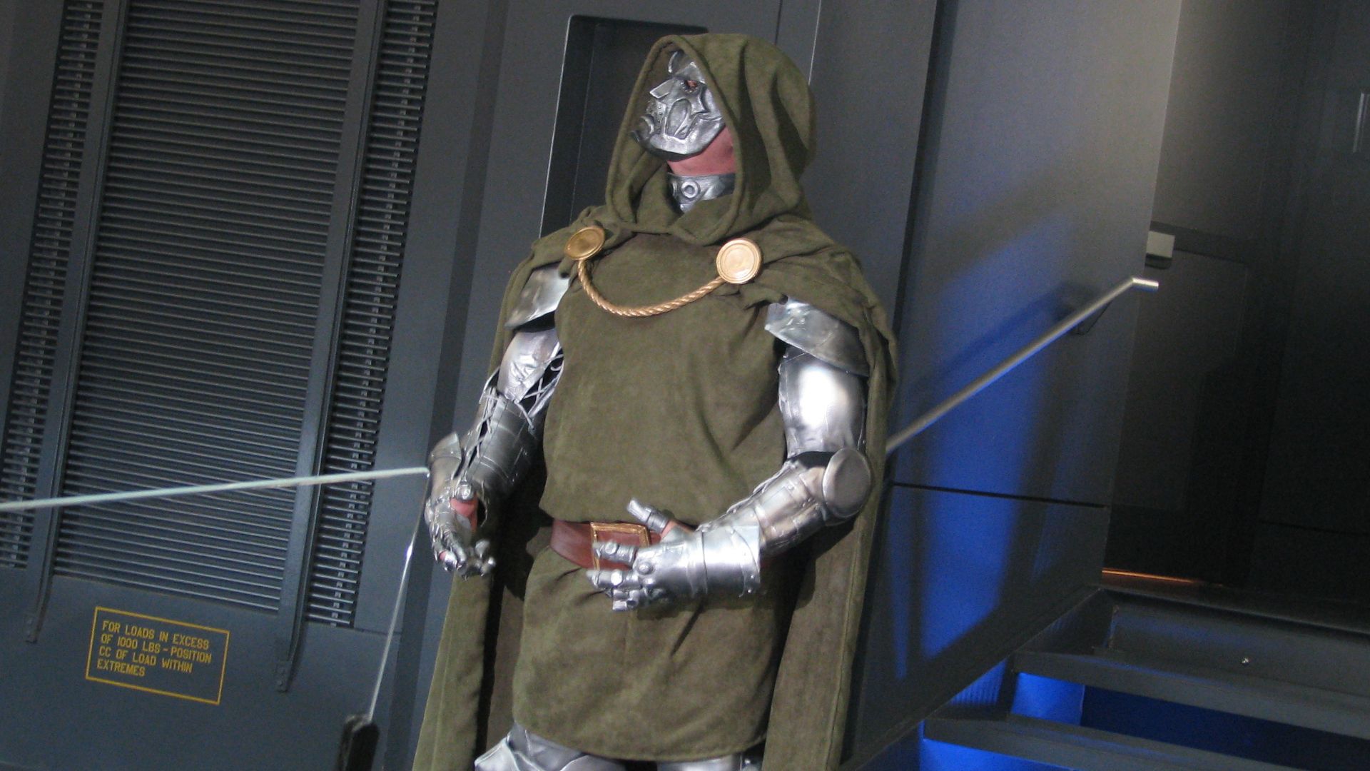 File:SDCC 2011 - Doctor Doom (5973050315).jpg