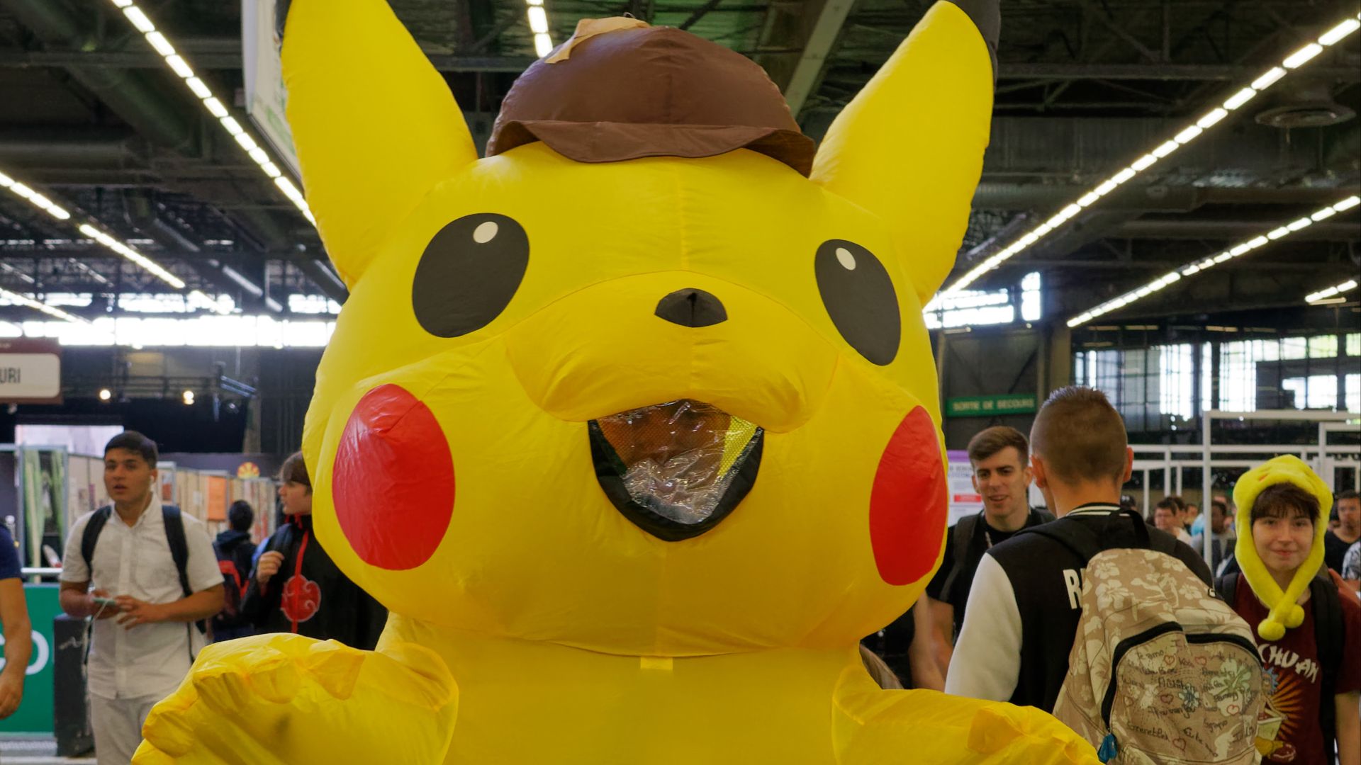 File:Cosplay of Detective Pikachu at Japan Expo 2019 (48402519941).jpg