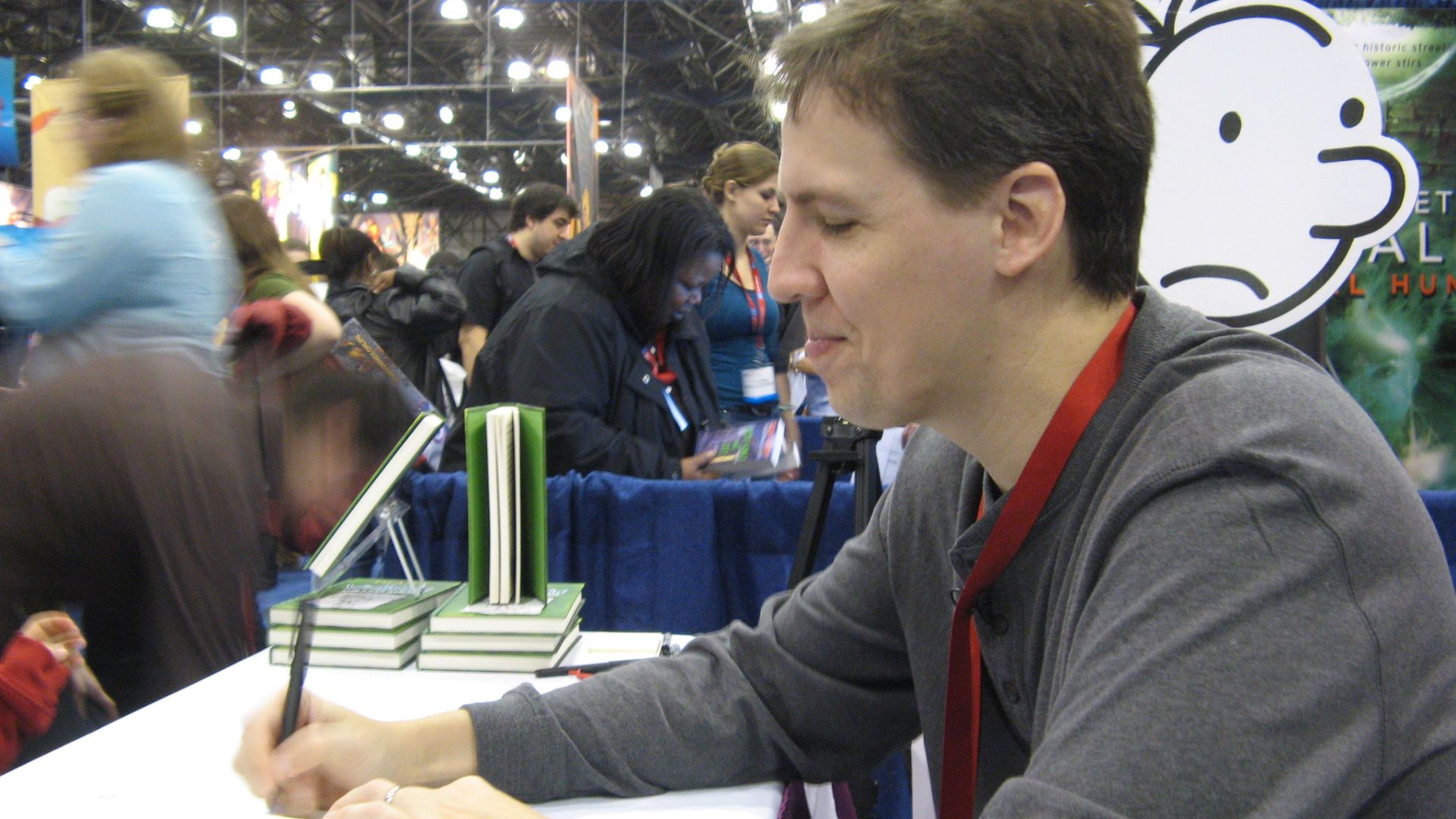 File:Jeff Kinney photo.jpg