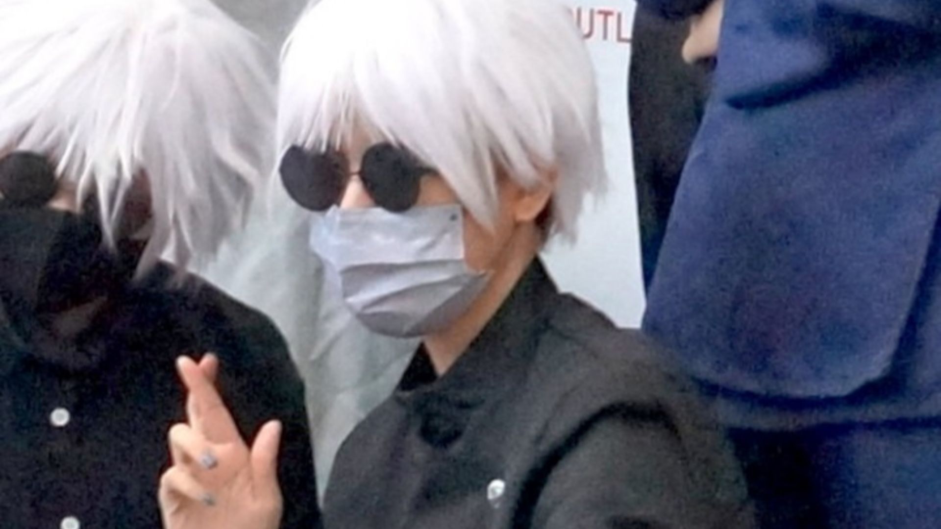 File:Satoru Gojō cosplay.jpg