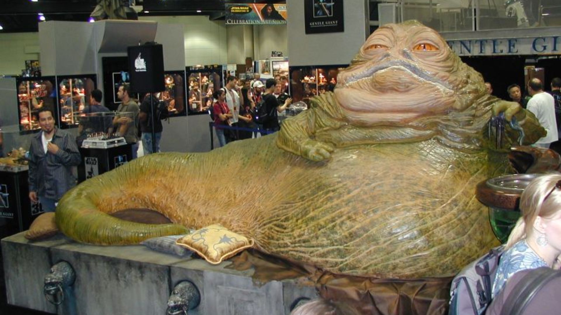 File:Jabba the Hutt at Star Wars Celebration IV.jpg