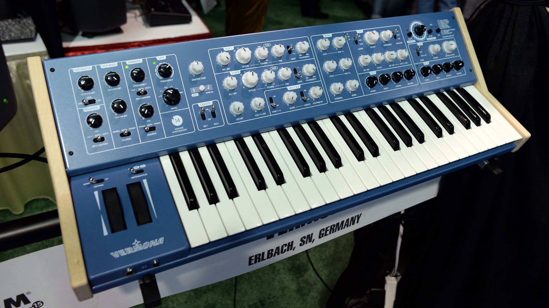 File:Vermona ’14 Analog Synthesizer - front angled 1 - 2015 NAMM Show.jpg