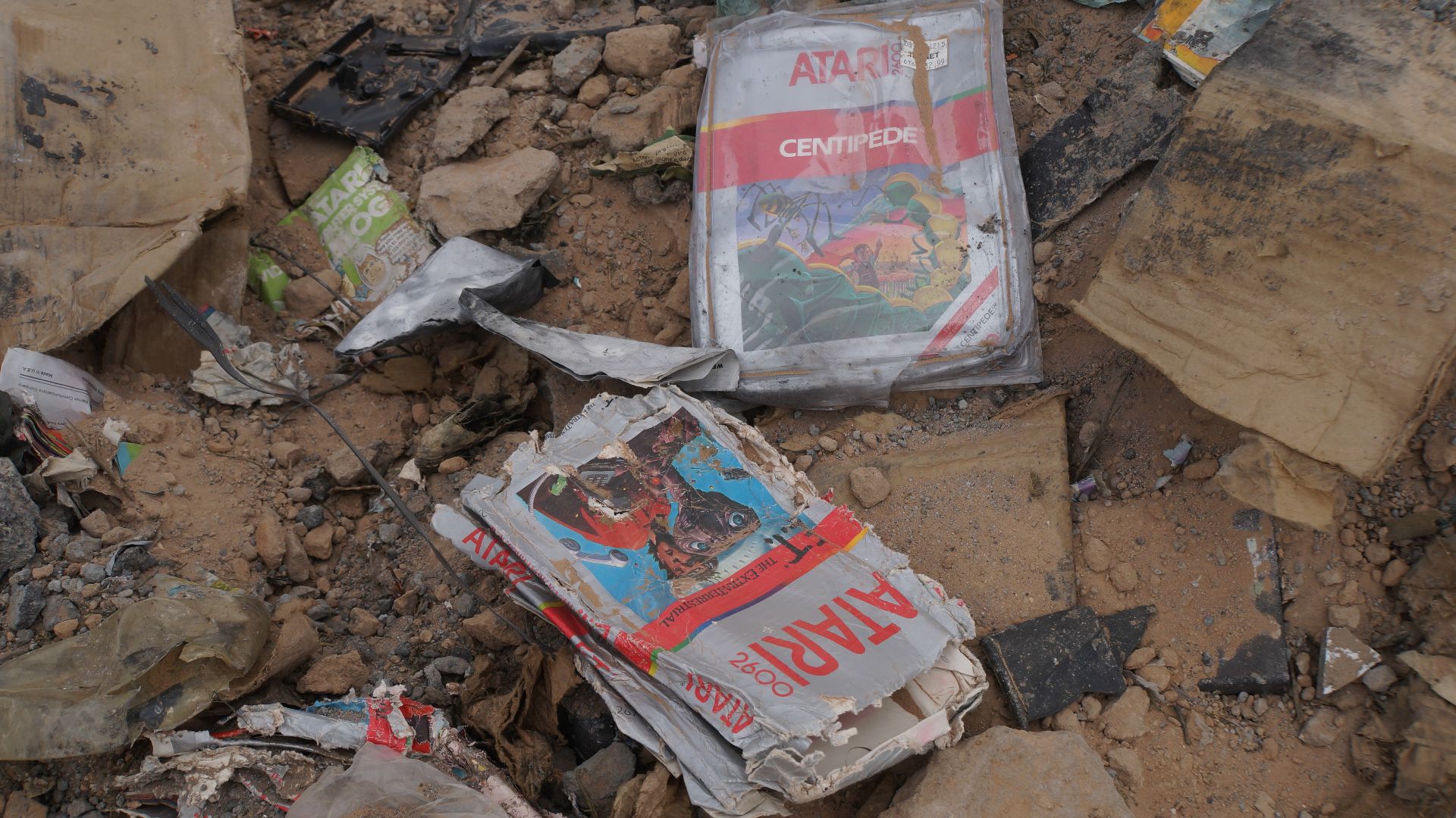 File:Atari E.T. Dig- Alamogordo, New Mexico (14036097792).jpg