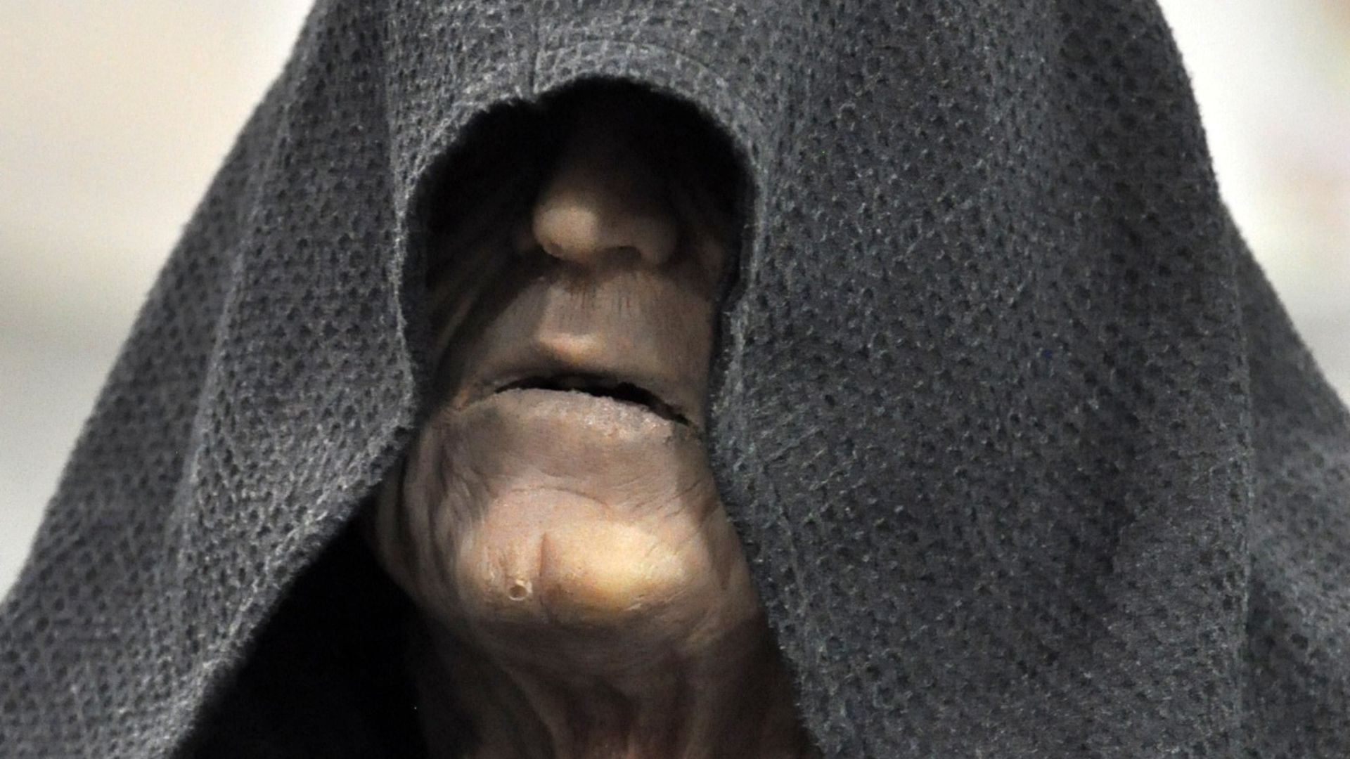 File:MCM 2013 - Emperor Palpatine (8979536884).jpg