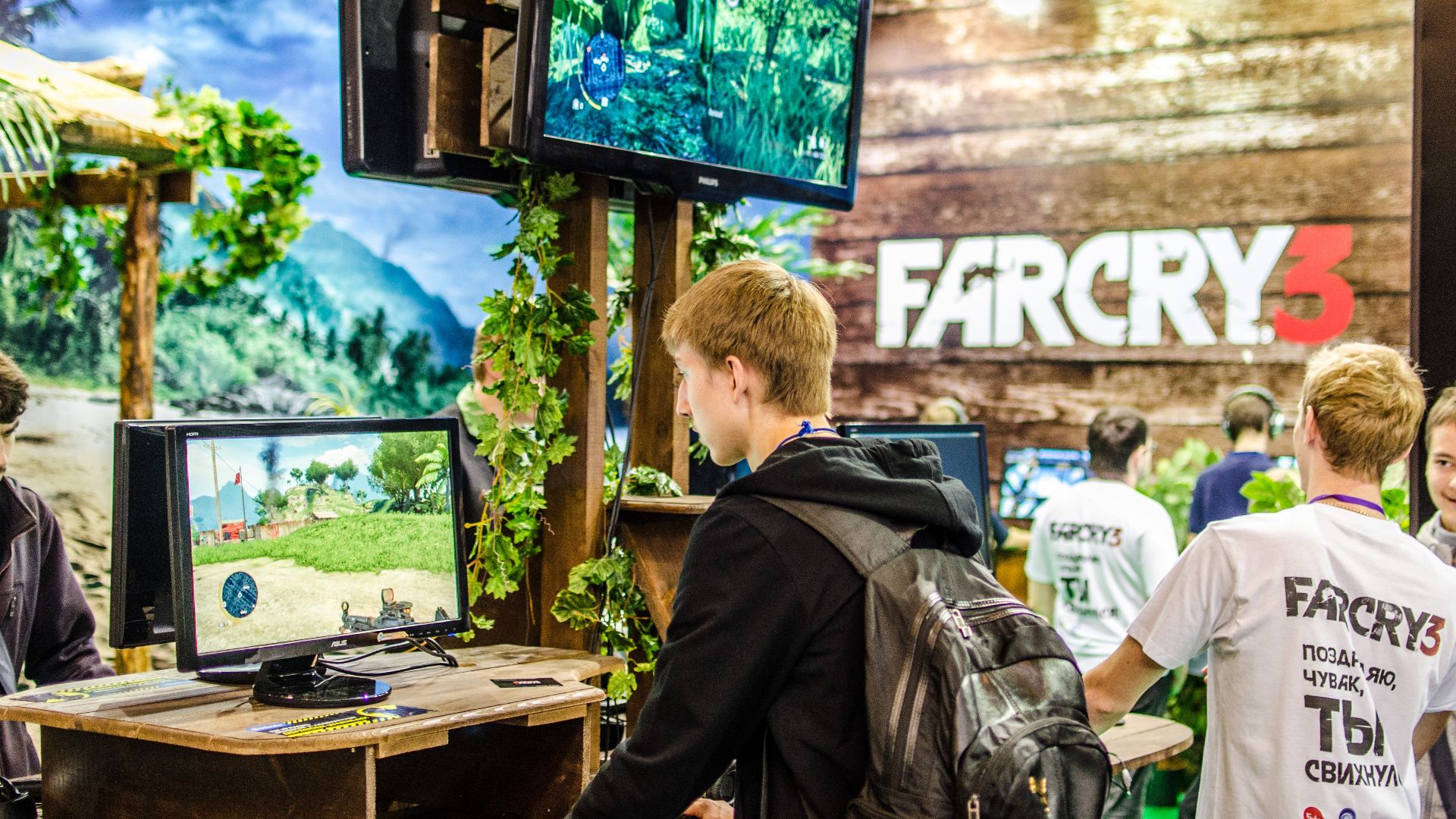 File:Far Cry 3 at Igromir 2012.jpg