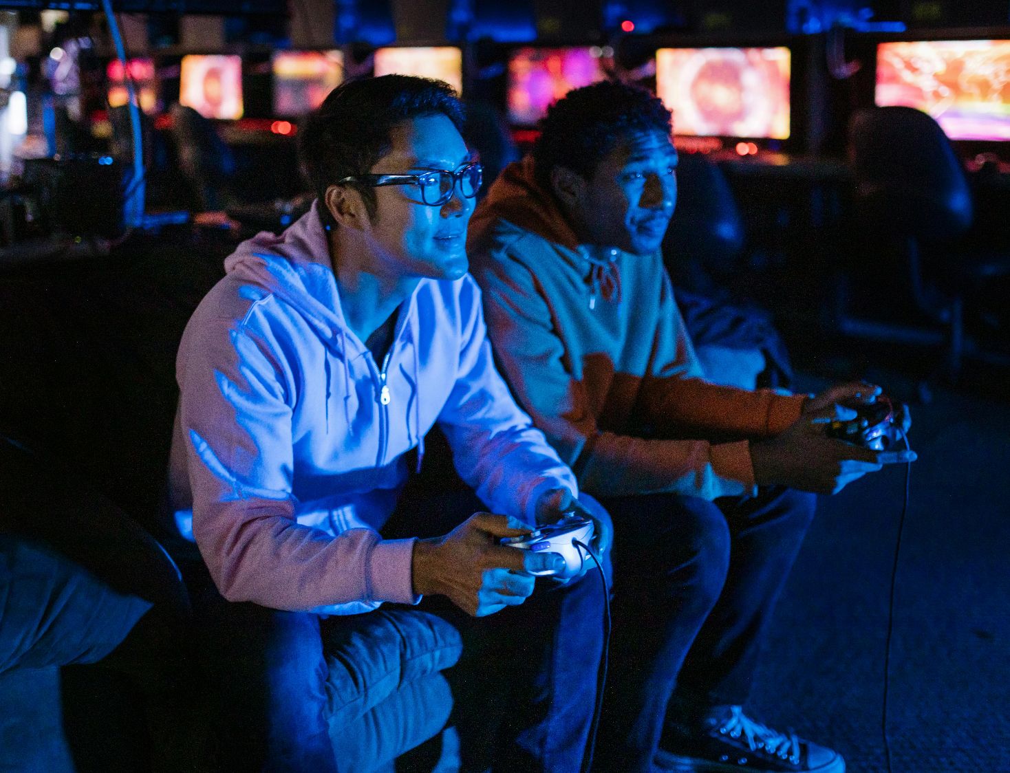 Excessive Gaming Is Giving You Back Pain—Here's How To Fix The Problem ...