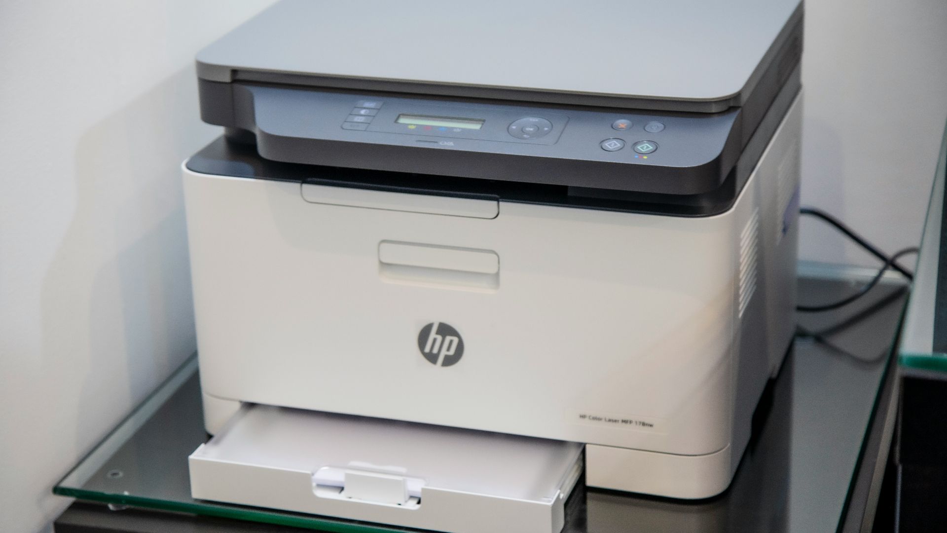 white and gray hp all in one printer