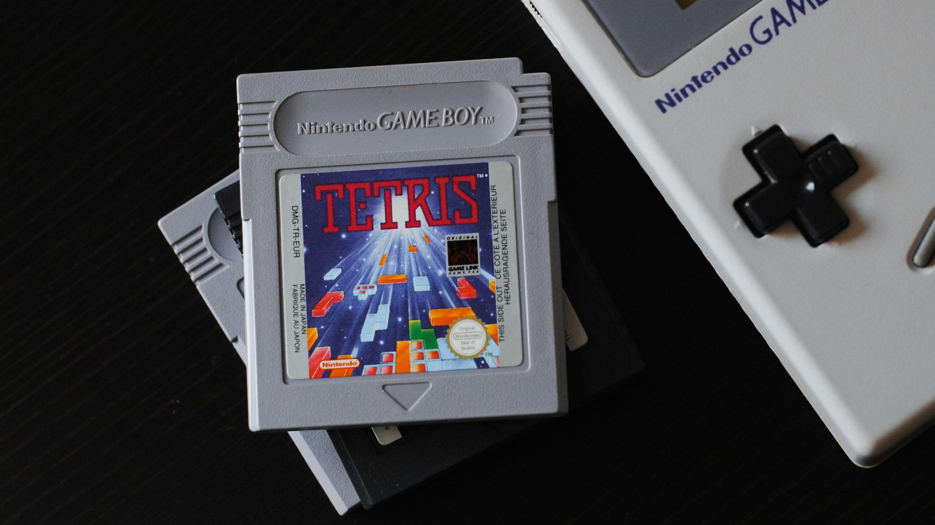 white Nintendo Game Boy