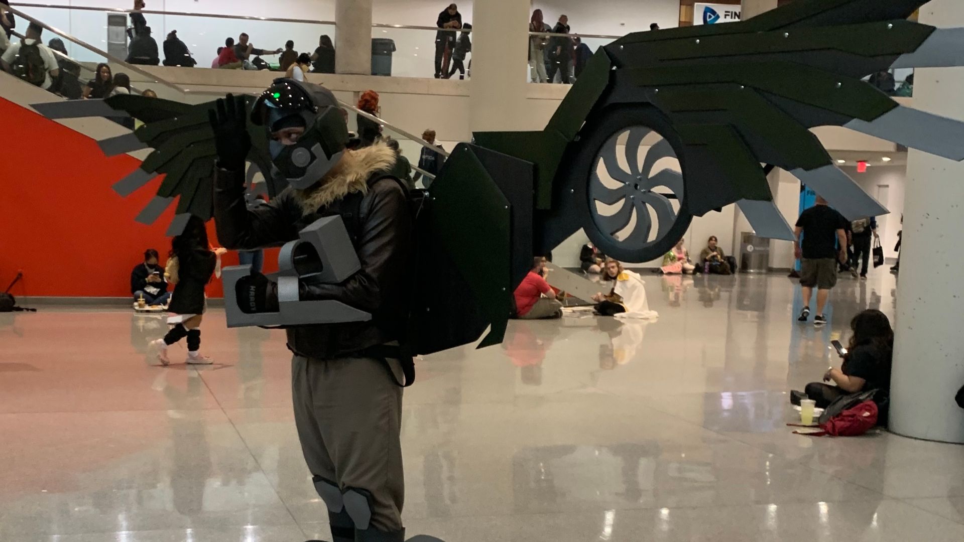 File:Vulture Cosplay at the 2021 New York Comic Con.jpg