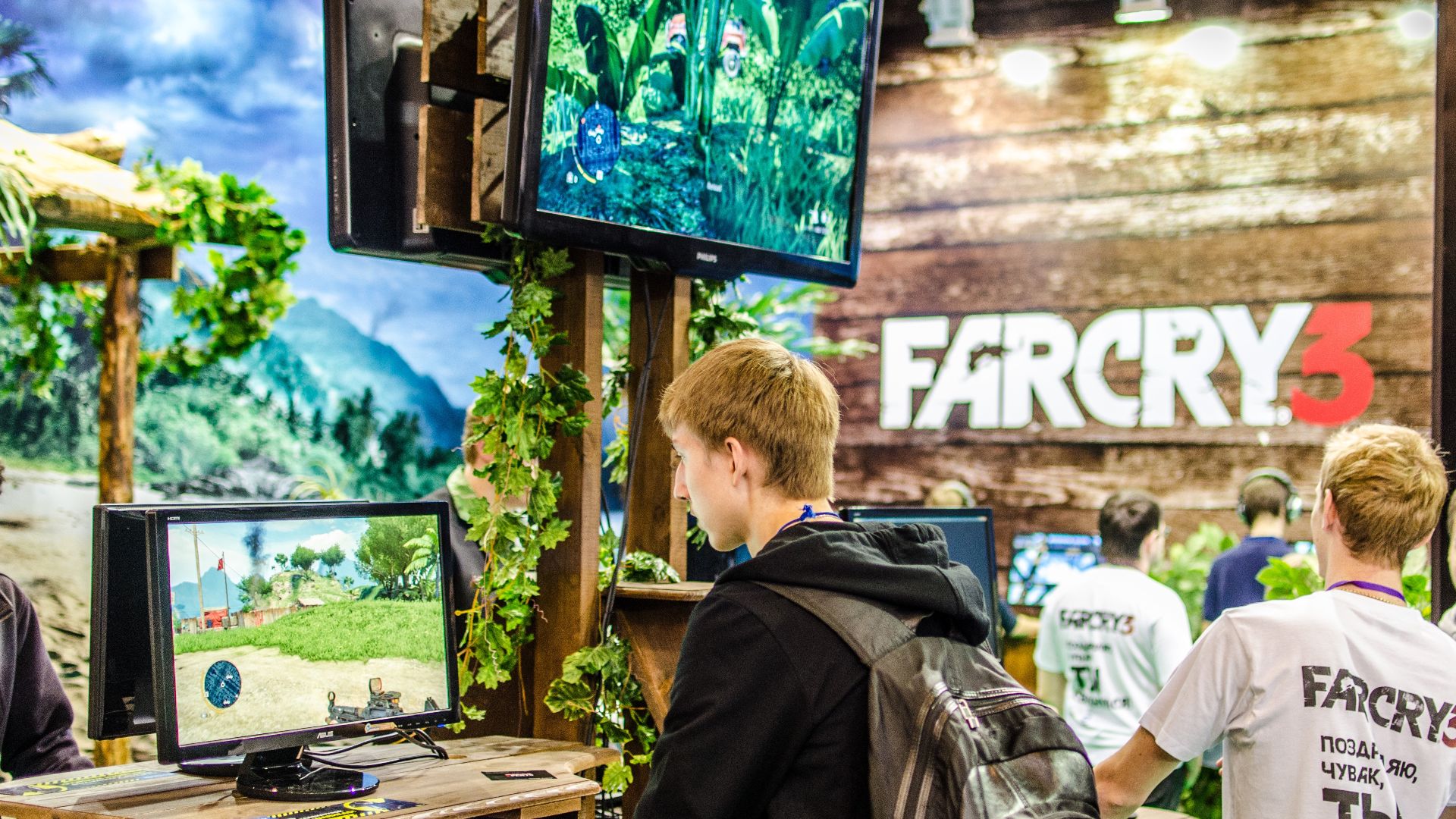 File:Far Cry 3 at Igromir 2012.jpg