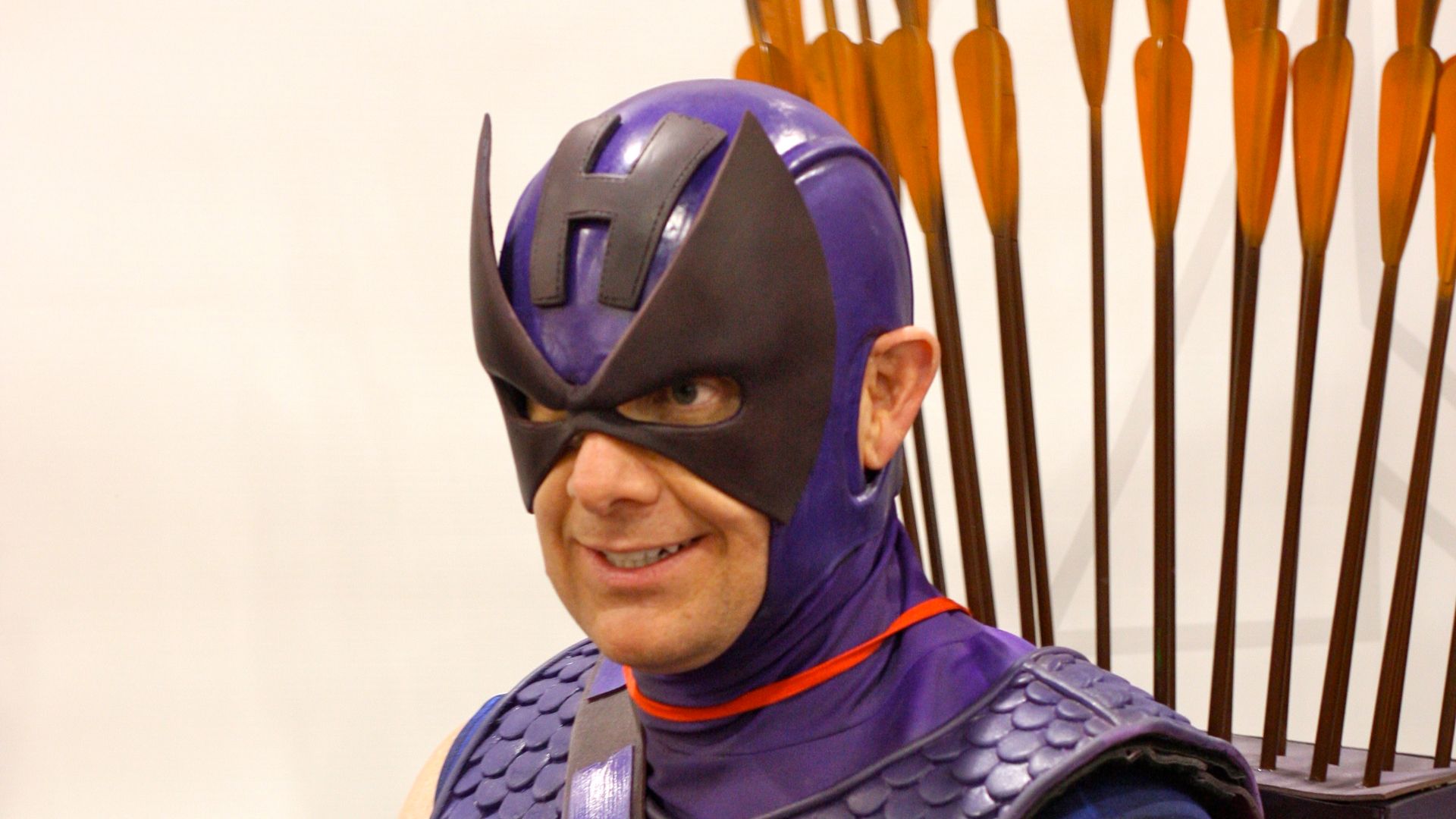 File:Phoenix Comicon 2011 Hawkeye from the Avengers.jpg