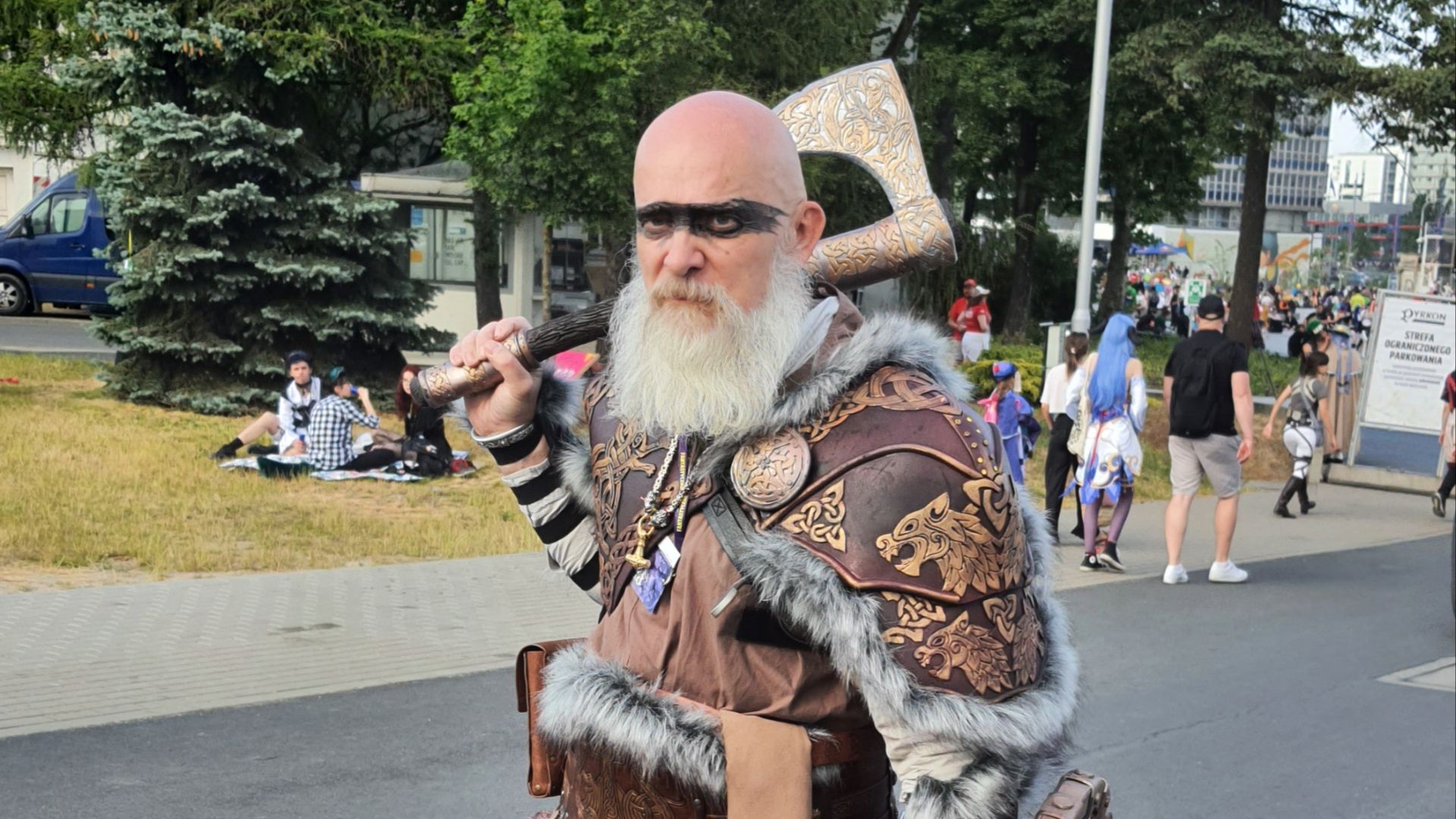 File:Pyrkon 2023 cosplay Assassin's Creed Valhalla.jpg