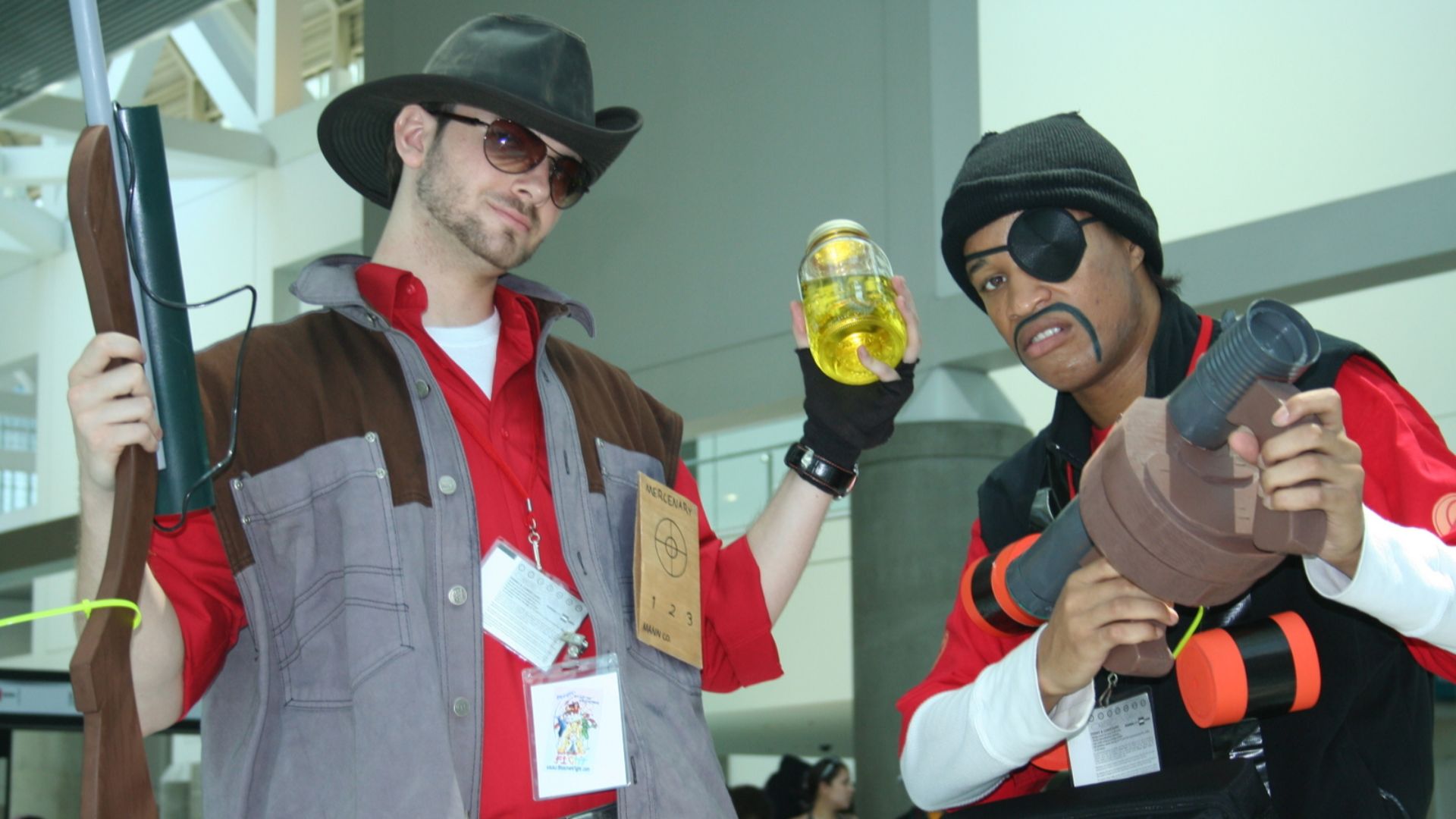 File:Sniper and Demoman cosplayers at Anime Expo 2010.jpg