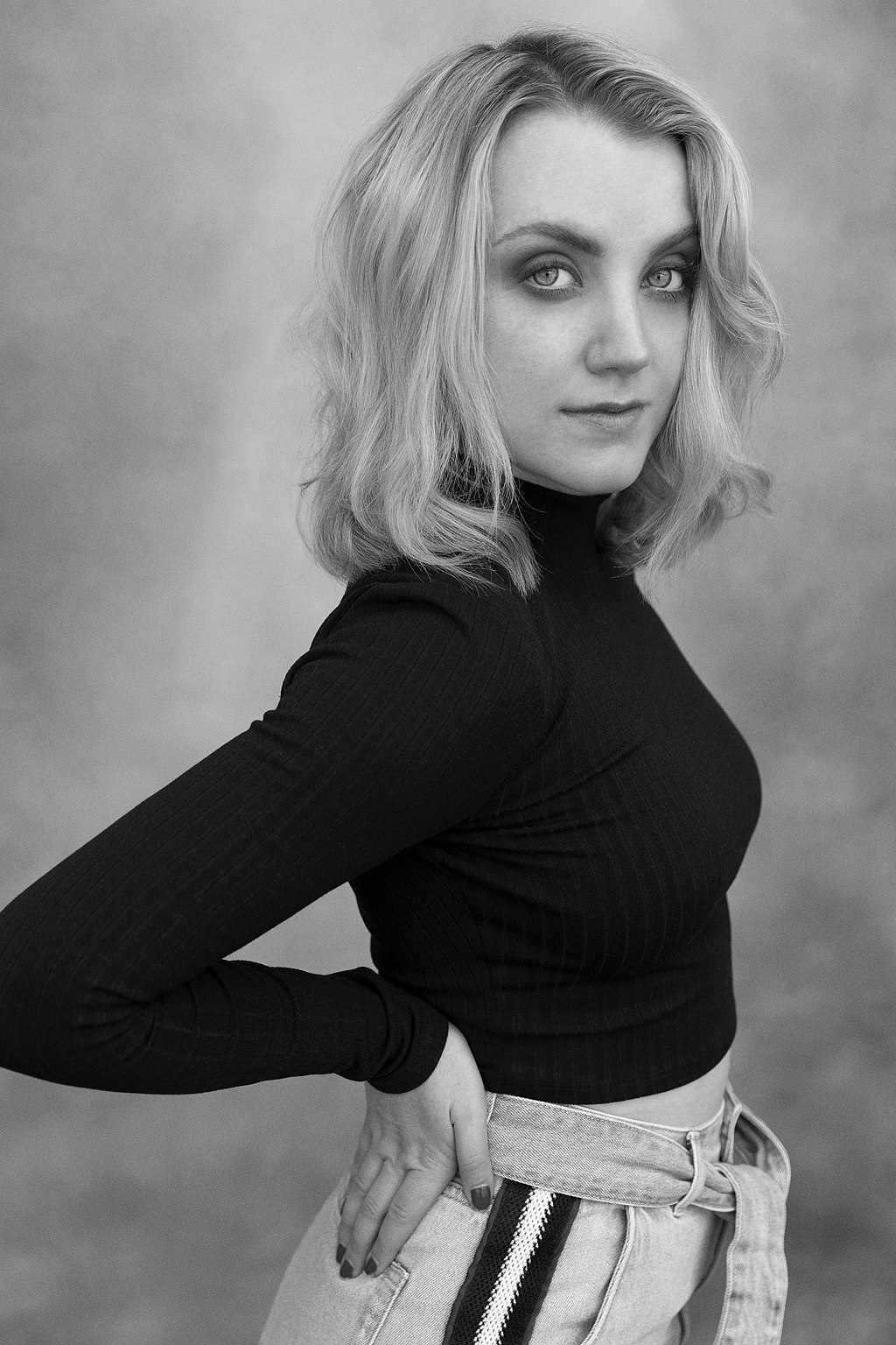 1024px-Evanna_Lynch_Headshot_2018-1.jpg