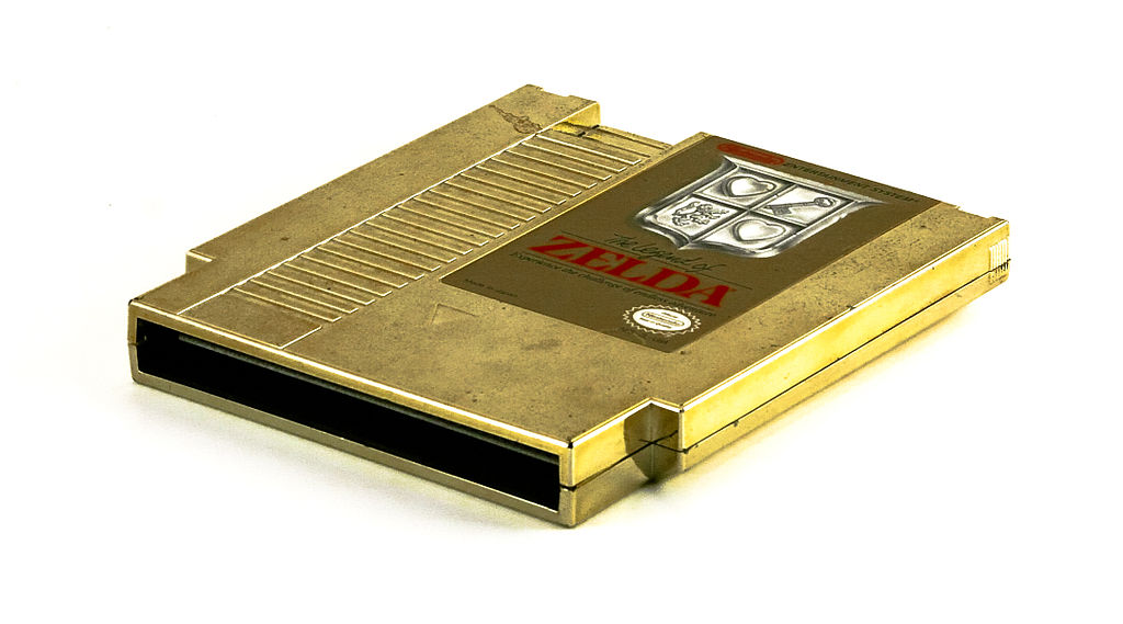 1024px-The_Legend_of_Zelda_-_Golden_Catridge-2.jpg