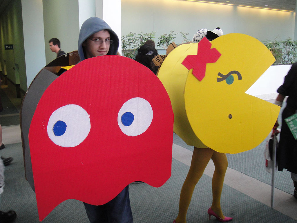 1024px-animeexpo2010-la-mspac-manandghost4836635185-1.jpg