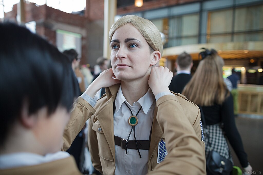 1024px-cosplayofleviackermananderwinsmithfromattackontitanatyukicon2014-clogz20140215-img4026-1.jpg