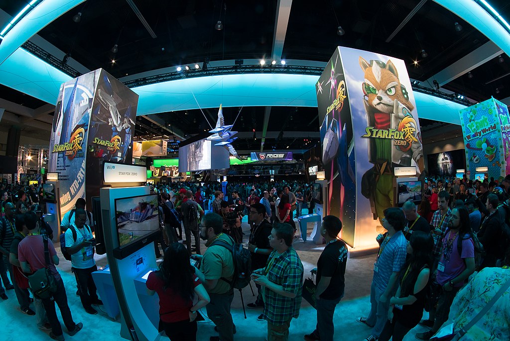 1024px-morestarfoxzero18688451560-1.jpg