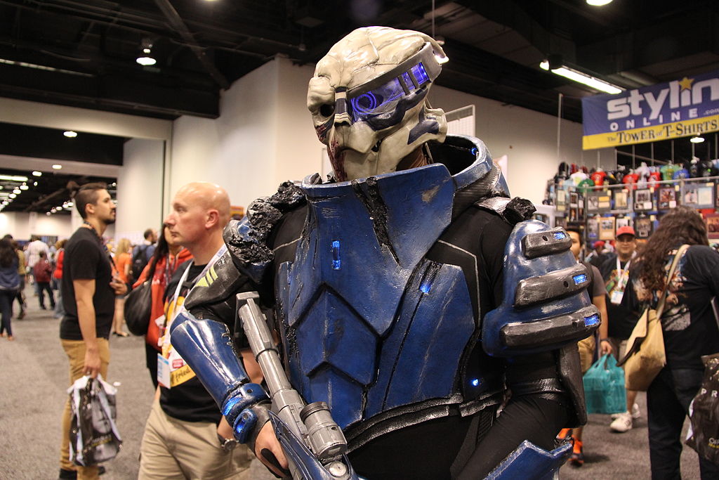 1024px-wondercon2015-garrus17048794091-1.jpg