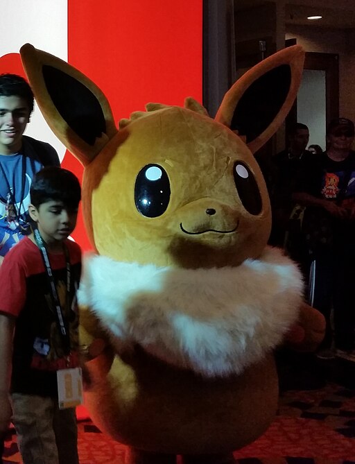 512px-pokemoncosplayatsdcci2018nintendolounge-2croppedeevee-1.jpg
