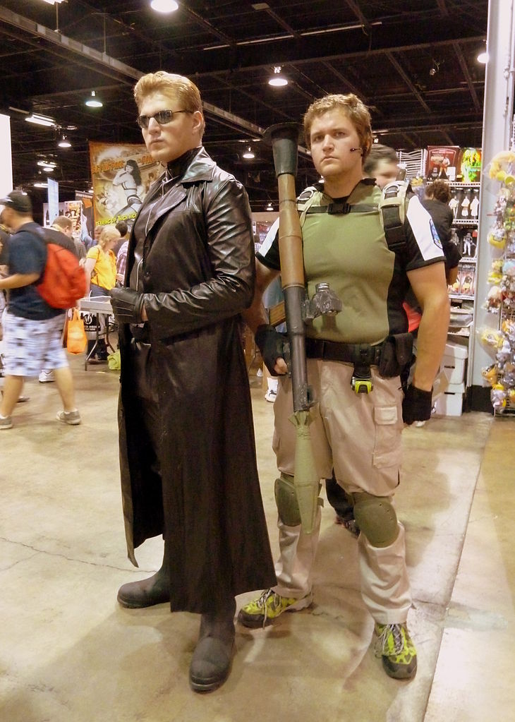 730px-Albert_Wesker_and_Chris_Redfield_from_Resident_Evil_5-1.jpg