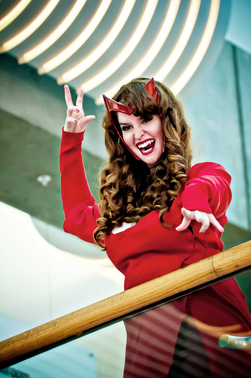 Big_Wow_2013_-_Scarlet_Witch_252888452528672529-2.jpg