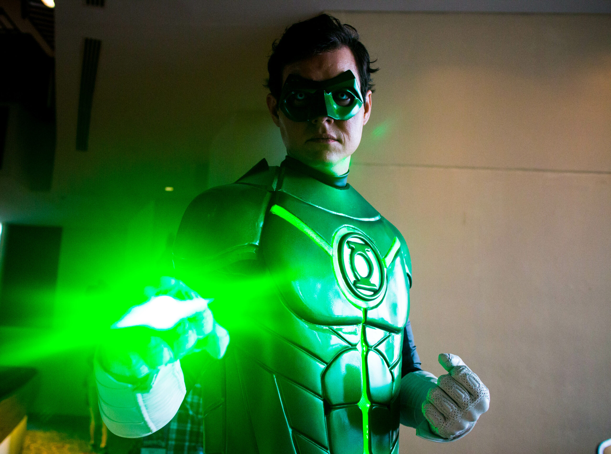 Dragon_Con_2013_-_Injustice_Green_Lantern_252896942542292529-scaled-1.jpg