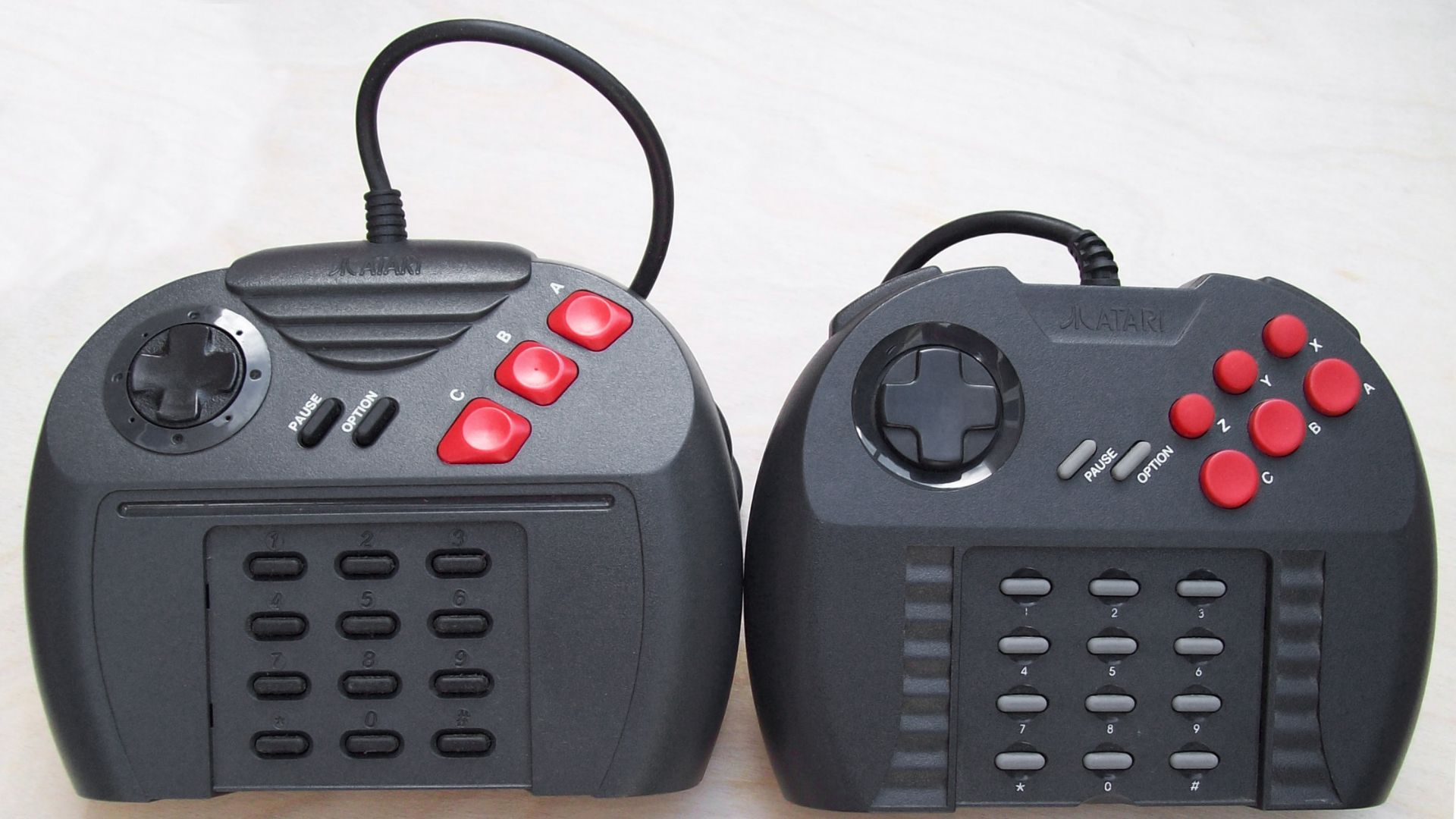 File:Jaguar controller and pro.jpg