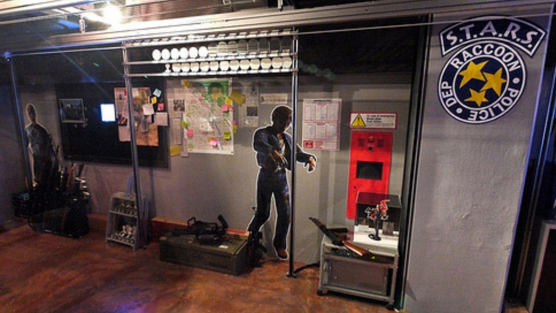 File:Resident Evil Bar.jpg