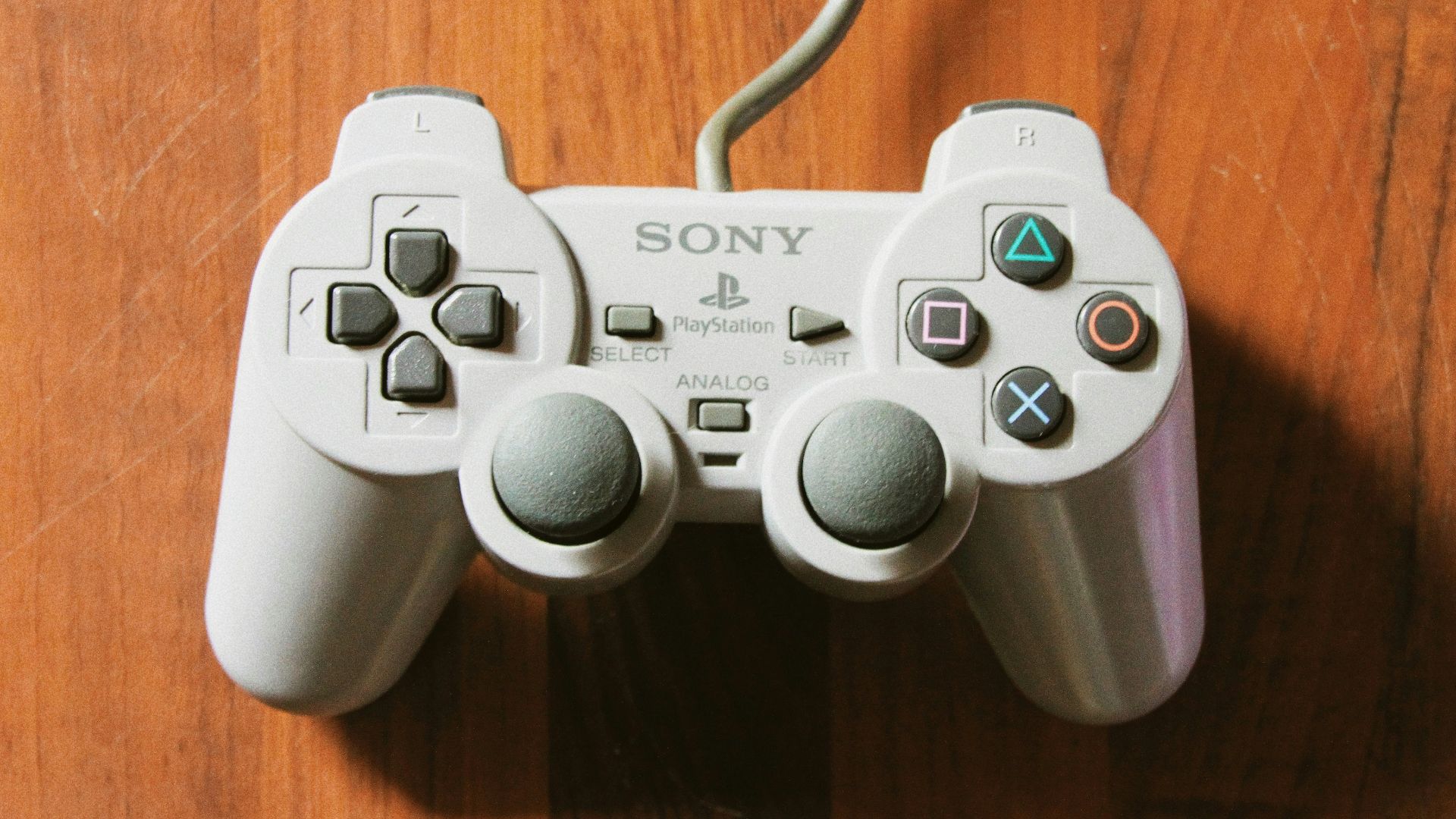 gray sony ps 4 controller