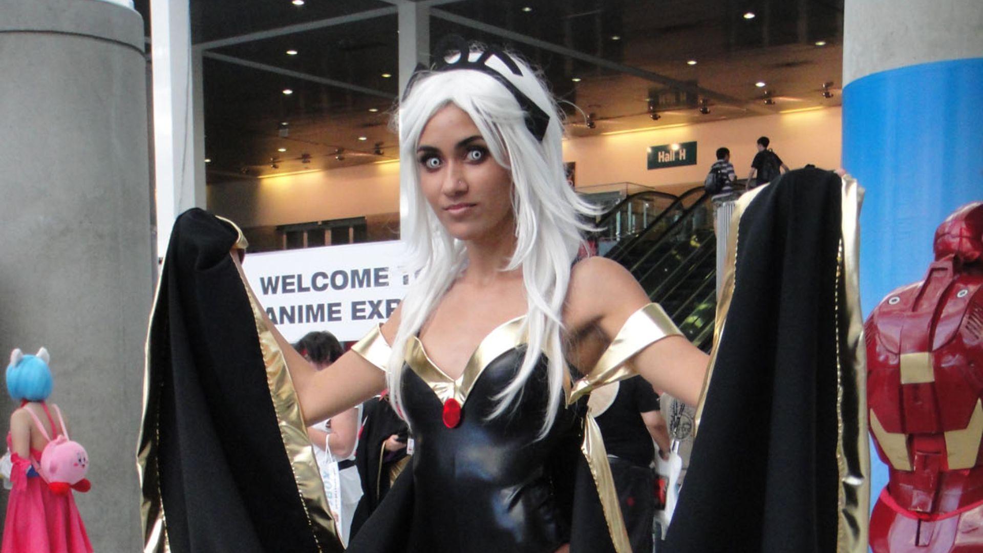 File:Anime Expo 2011 - Storm of the X-Men.jpg