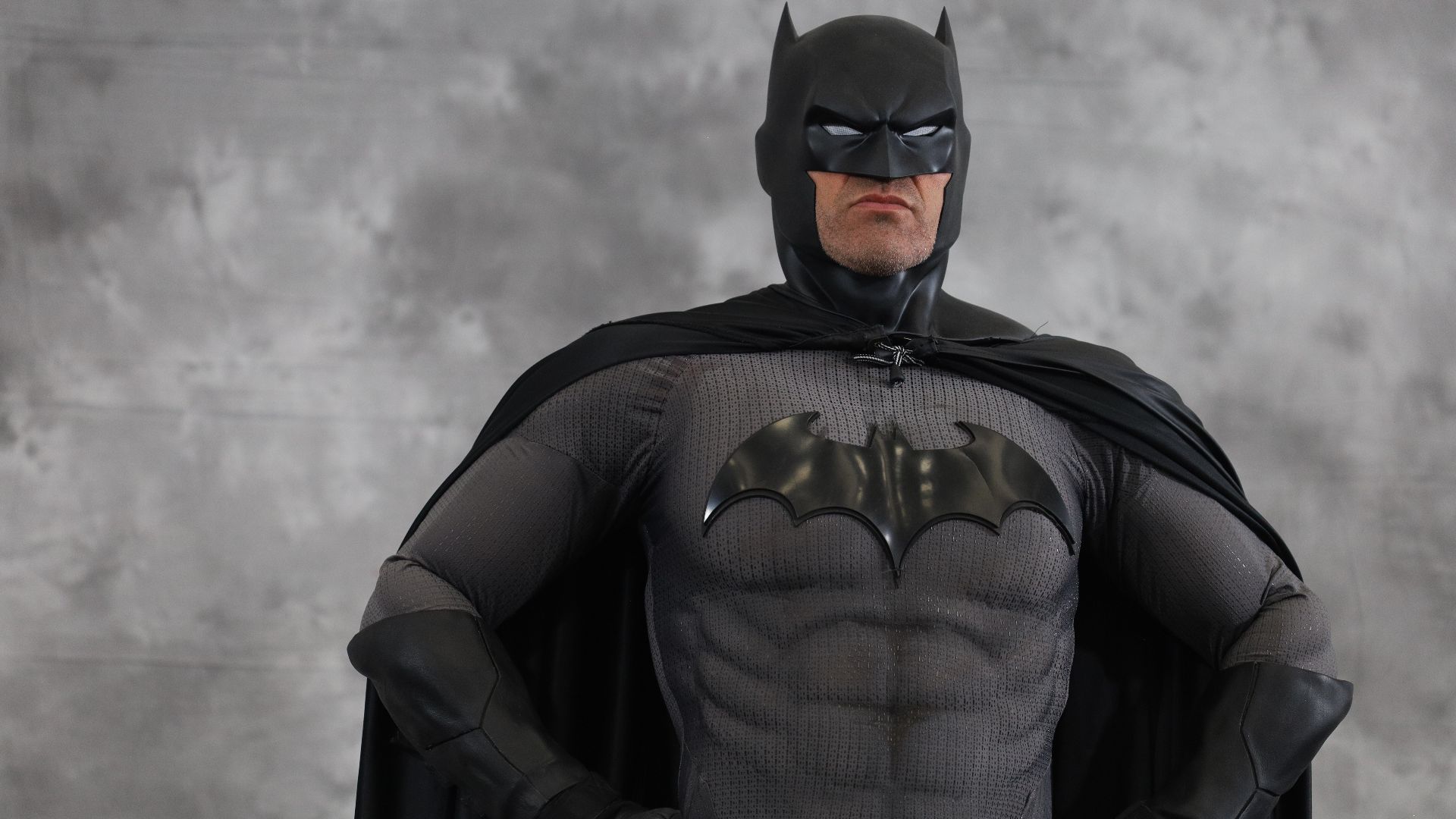 File:San Diego Comic-Con 2024 Masquerade - Cosplay of Batman 3.jpg