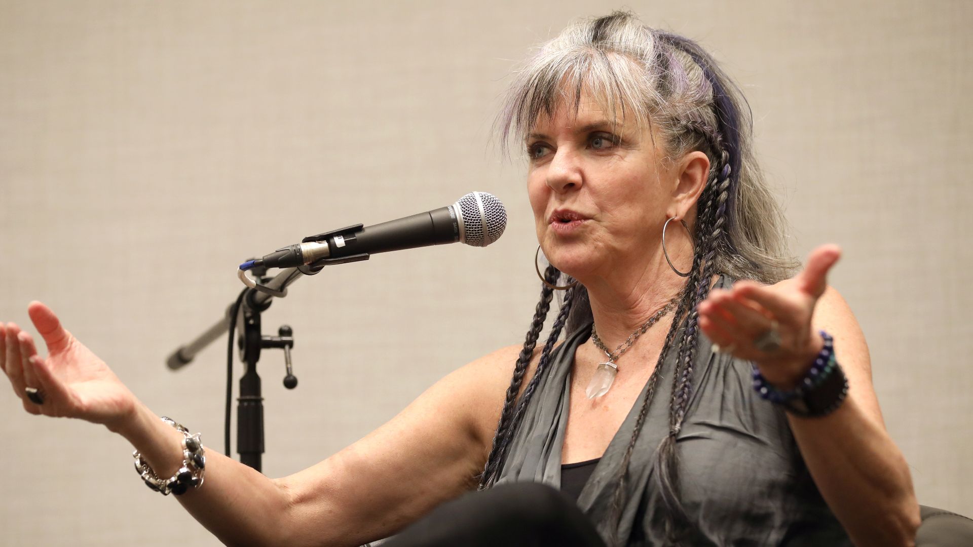 File:Jennifer Hale (53606894556).jpg